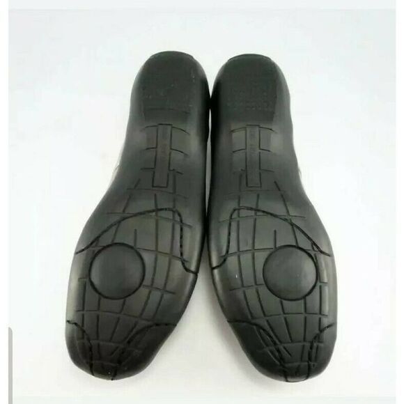 NWT Ros Hommerson Womens Chelsea Leather Mary Jane Flats Pewter Size 6.5 - Picture 5 of 6